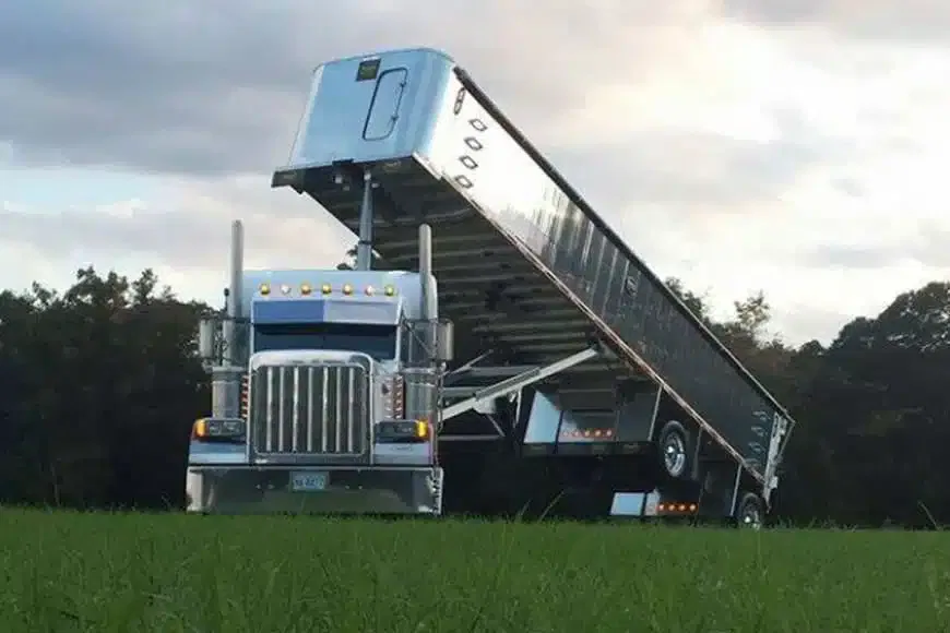 MAC Trailer – Dump Trailer