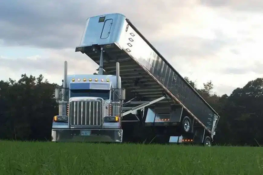 MAC Trailer – Dump Trailer